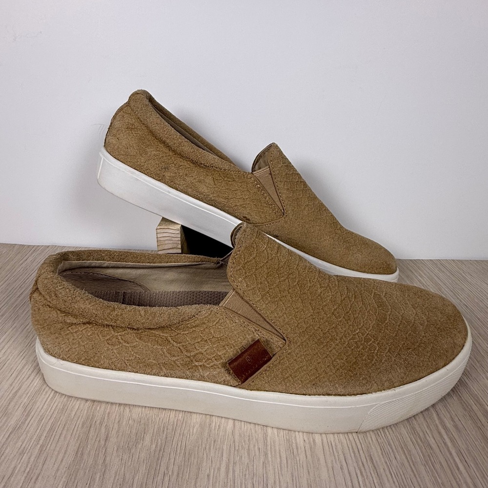 Slip On Sneakers Revitalign Women 7.5 Tan Textured Suede Comfort SB1455HS
